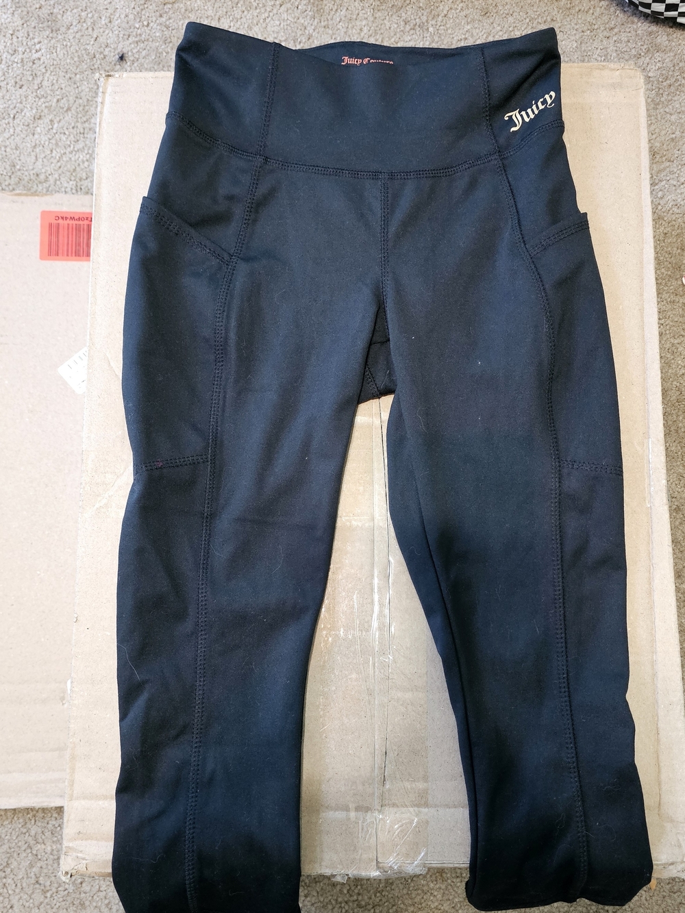 Juicy Couture Black Capri Leggings with Logo